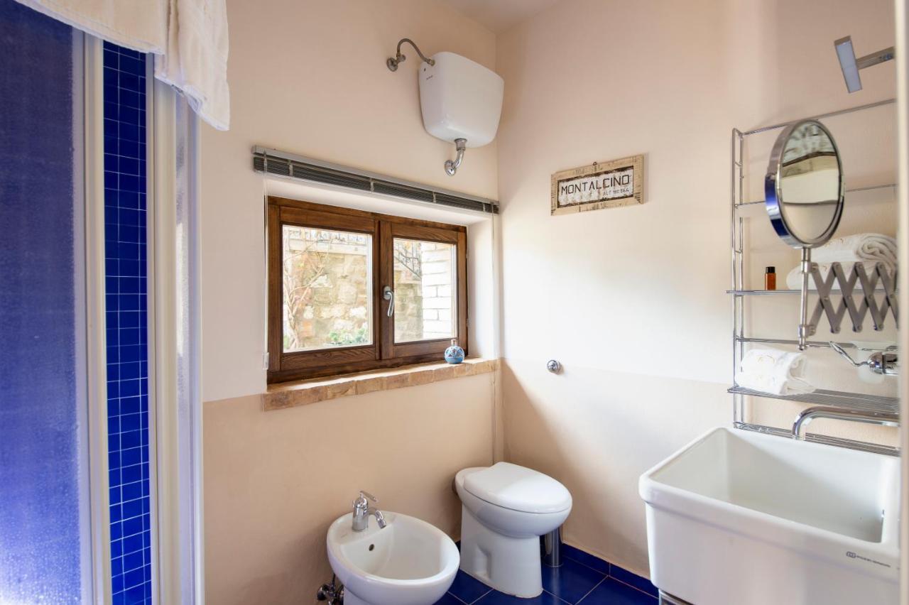מונטלצ'ינו Porta Castellana B&B - Apartment מראה חיצוני תמונה